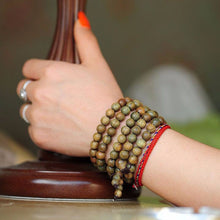 Load image into Gallery viewer, 1PC Sandalwood Buddhist Meditation 8mm*108 Prayer Bead Mala Bracelet Necklace