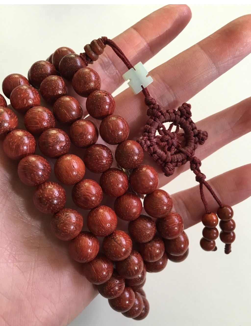10mm-Sandalwood-Buddhist-Buddha-Meditation-108-Prayer-Mala-Necklace-Bracelet