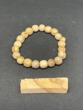 Load image into Gallery viewer, palo santo wood Bracelet hand-crafted made holy wood meditation relaxation