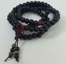 Load image into Gallery viewer, Sandalwood 108 Prayer Bead Mala Bracelet Necklace Buddhist Meditation 6mm Black