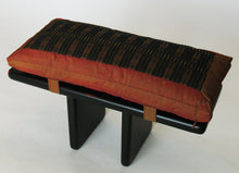 Load image into Gallery viewer, Zen Meditation Bench &amp; Cushion Set Pi Style